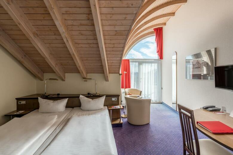 Hotel Azimut Dresden