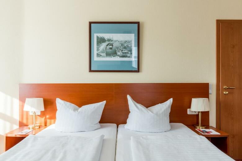 Hotel Azimut Dresden