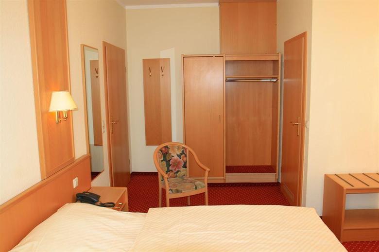 Hotel Pension Kaden