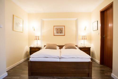 Sch�kel�s Hotel Und Restaurant