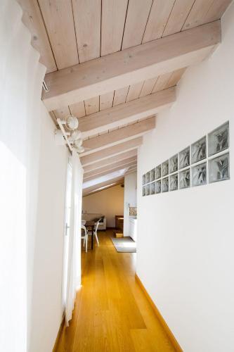 Apartment 23