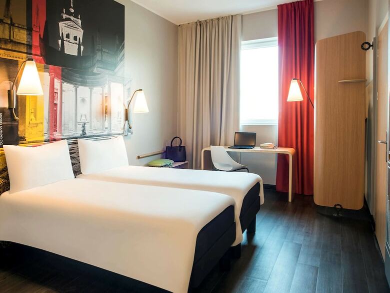 Hotel Ibis Milano Fiera