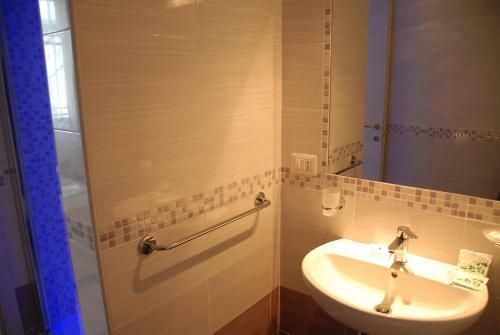 Hostal Messina41 Guest House