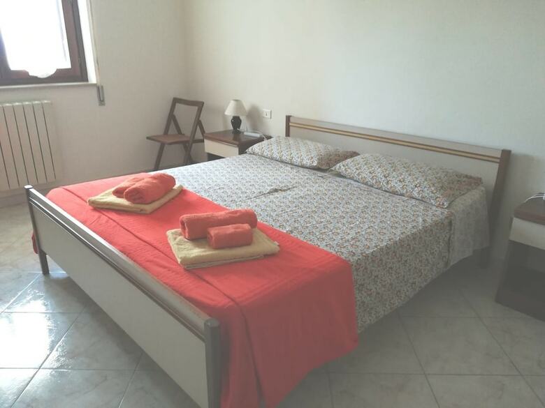 Bed & Breakfast Home Sweet Home