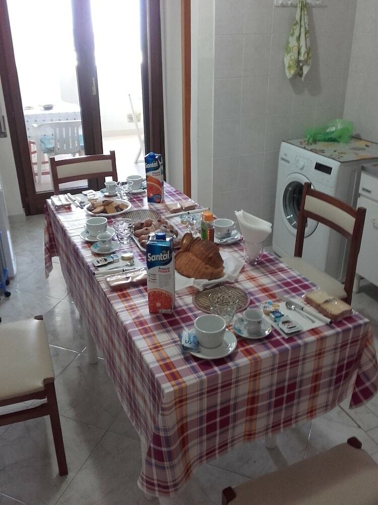Bed & Breakfast Home Sweet Home