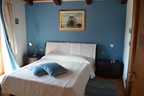 Agroturismo La Corte Di Langa