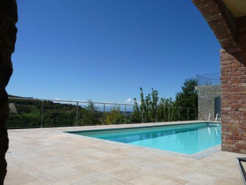 Agroturismo La Corte Di Langa