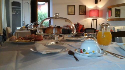 Agroturismo La Corte Di Langa