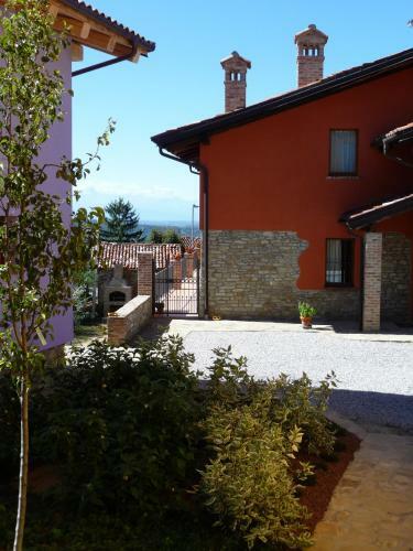 Agroturismo La Corte Di Langa