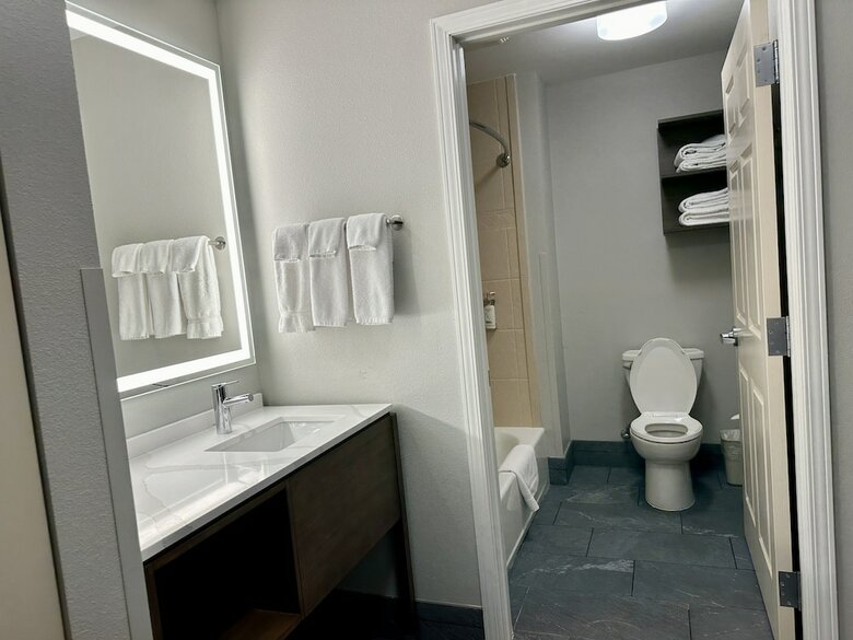 Hotel Staybridge Suites Milwaukee West-oconomowoc