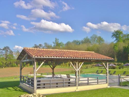 Hostal Domaine Du Champ De L'hoste