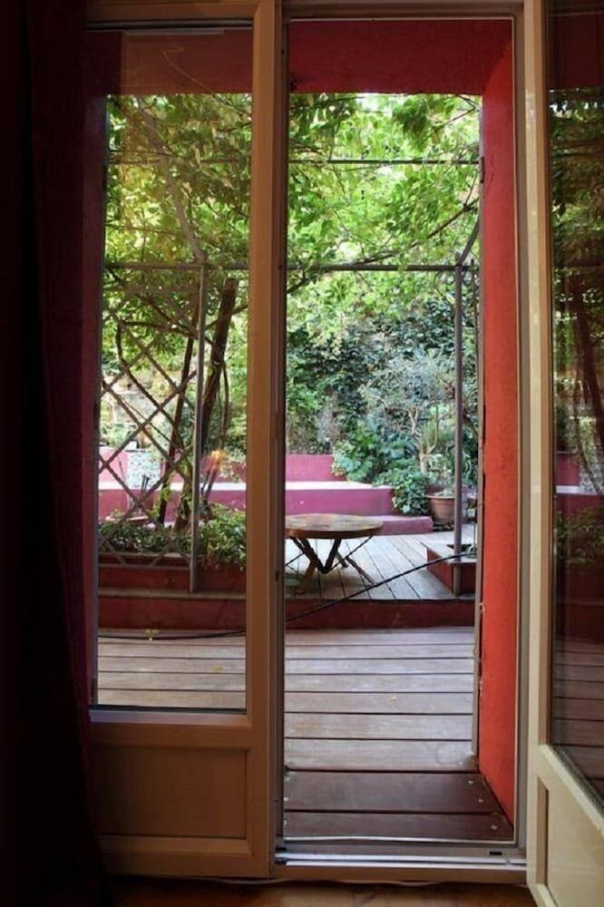 Bed & Breakfast Chambres D'h�tes D'endoume