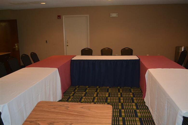 Best Western Roanoke Rapids Hotel & Suites