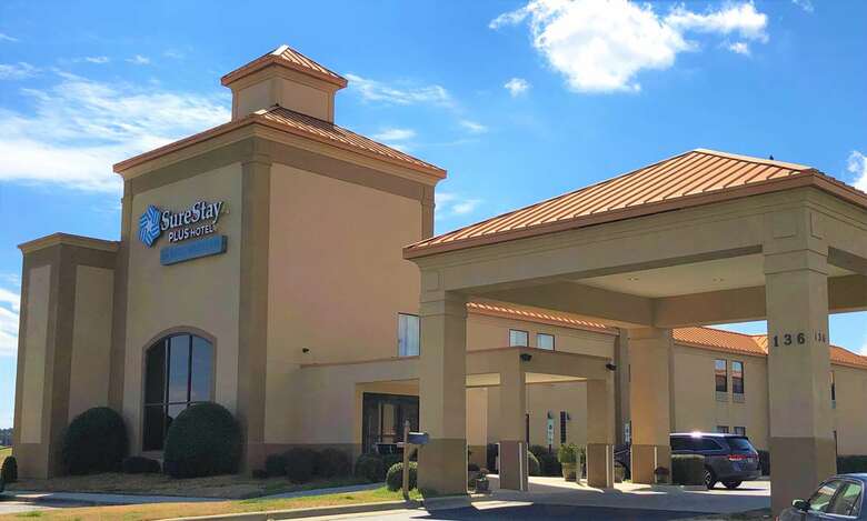 Best Western Roanoke Rapids Hotel & Suites