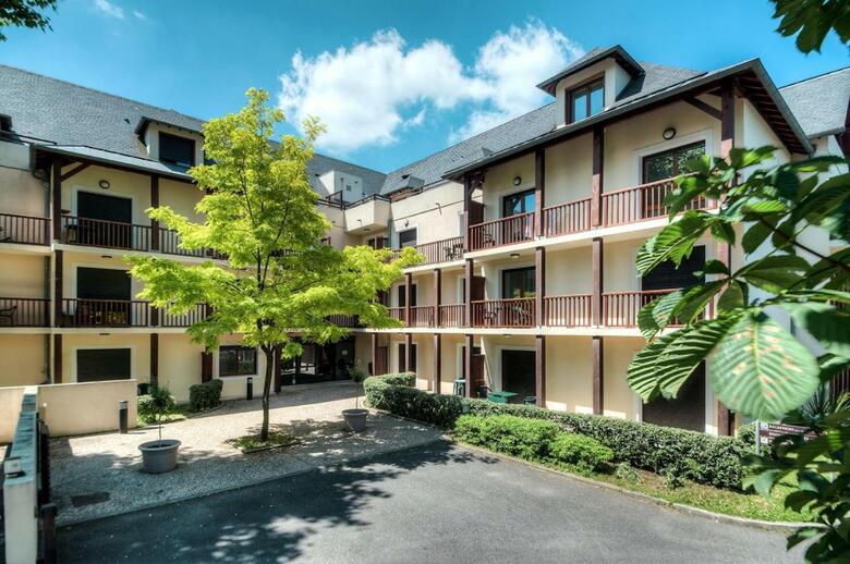 Aparthotel Z�nitude Hotel & R�sidence L'acacia Lourdes