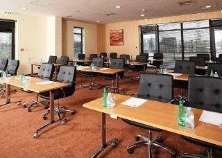 Hotel Clarion Suites S�nart Paris Sud****