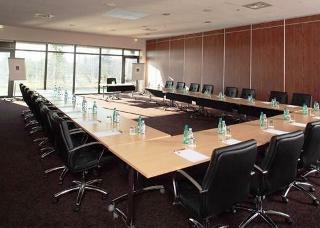 Hotel Clarion Suites S�nart Paris Sud****