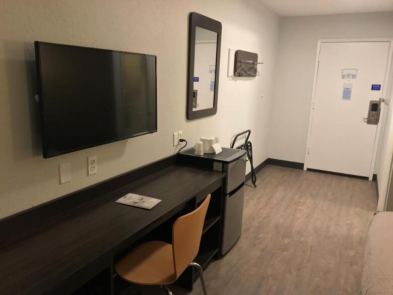 Motel 6 Fort Wayne