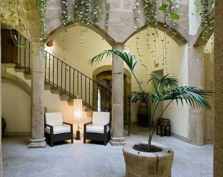 Hotel NH Collection C�ceres Palacio de Oquendo
