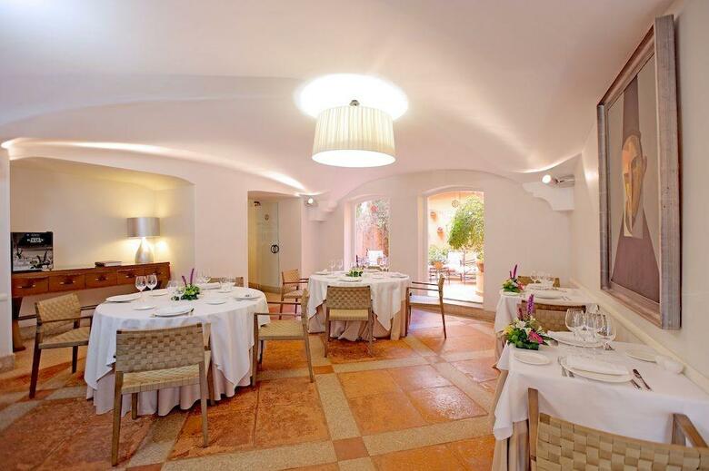 Hotel NH Collection C�ceres Palacio de Oquendo