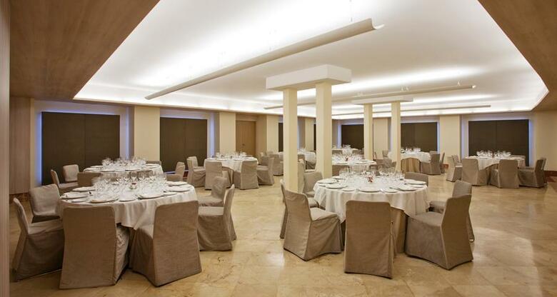 Hotel NH Collection C�ceres Palacio de Oquendo