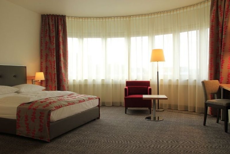 Hotel Holiday Inn Frankfurt Airport
