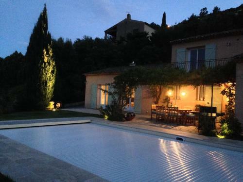Villa "la Vie Est Belle...!"