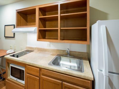 Motel Value Place - Gainesville
