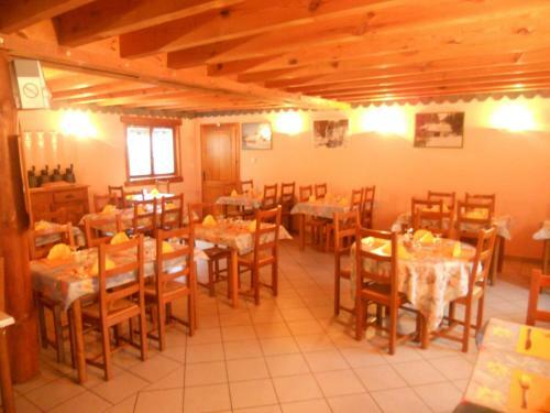 Hotel Auberge Du Saut Des Cuves