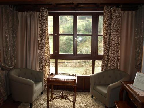 Agroturismo Posada El Cafet�n