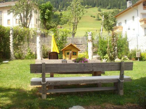 Aparthotel Piccolohotel Tempele Garni