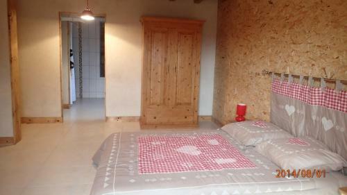 Au Nid D'hirondelles