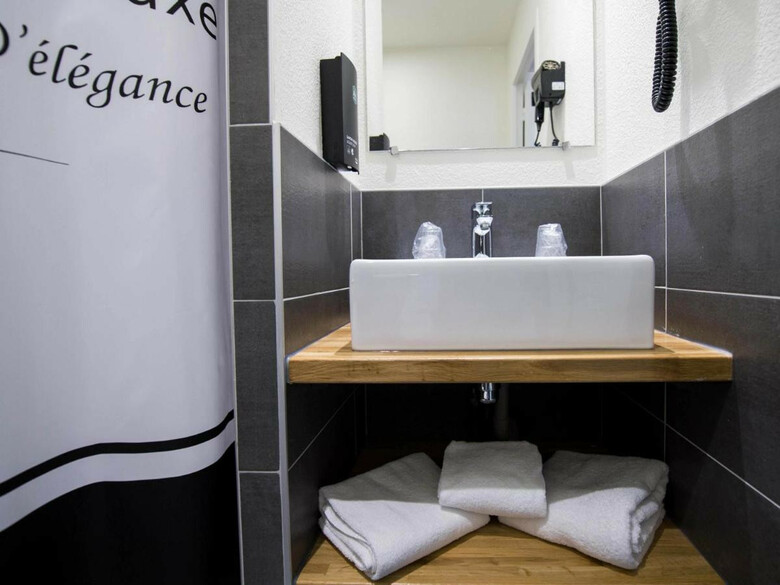 Hotel Kyriad Bordeaux Sud - Villenave D'ornon
