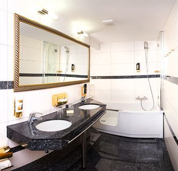 Hotel Cph Alter Speicher Wismar