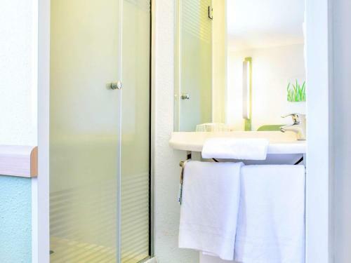 Hotel Ibis Budget Petite For�t
