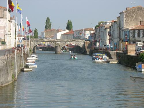 Bed & Breakfast Chambres D'h�tes Barbecane