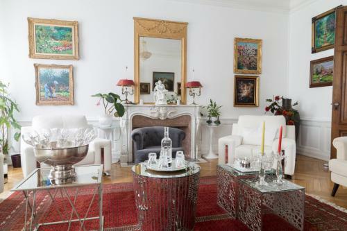Bed & Breakfast Chambres D'h�tes - La Villa De La Paix