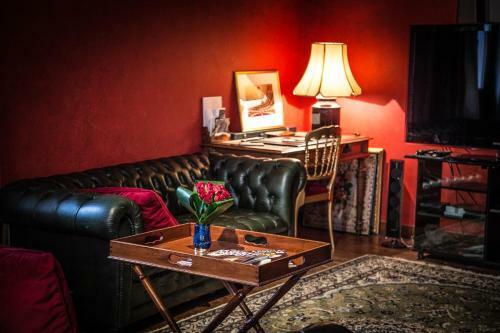 Bed & Breakfast Maison Du Th��tre Saint Bonnet