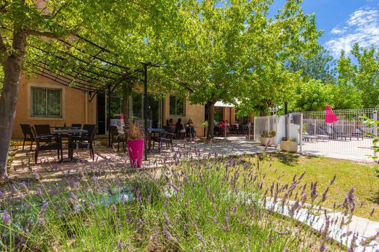 Hotel Logis Le Mas De L'�toile Aubagne