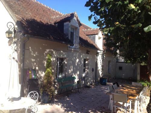 La M�tairie Du Moulin De Meusnes