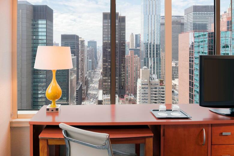 Hotel Courtyard By Marriott Midtown East