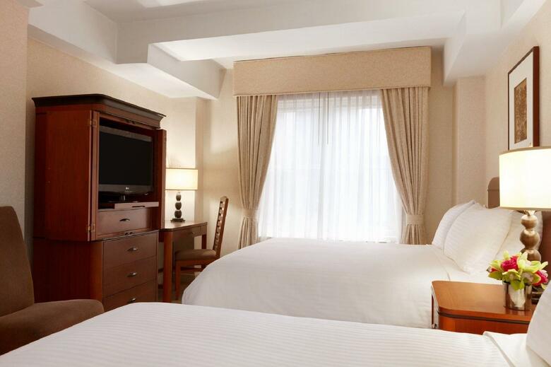 Edison Hotel