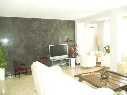 Hotel Mi�o