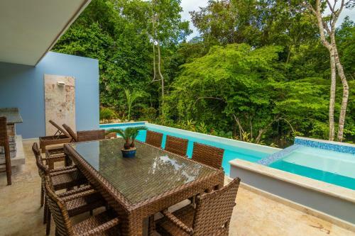 Hostal Residencial Casa Linda