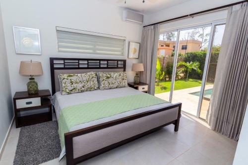 Hostal Residencial Casa Linda