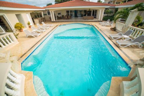Hostal Residencial Casa Linda