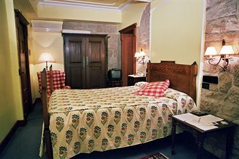 Hotel Castillo El Collado