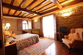 Hotel Castillo El Collado