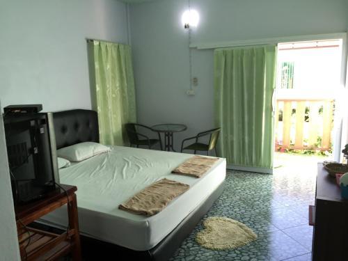 Hostal Plyna Resort
