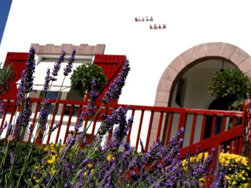 Bed & Breakfast Maison Bista Eder